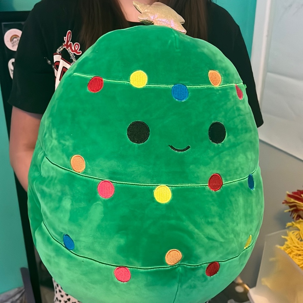 Squishmallow Christmas tree